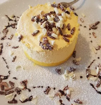 Di Luna E Di Sole ベッド・アンド・ブレックファスト 3*