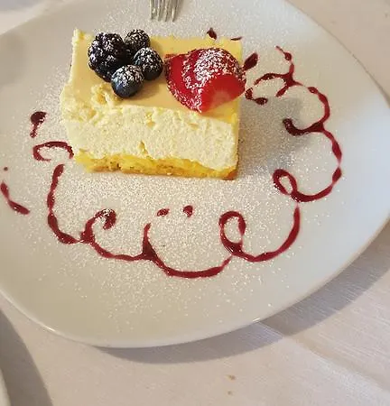 Couette-café Di Luna E Di Sole 3*